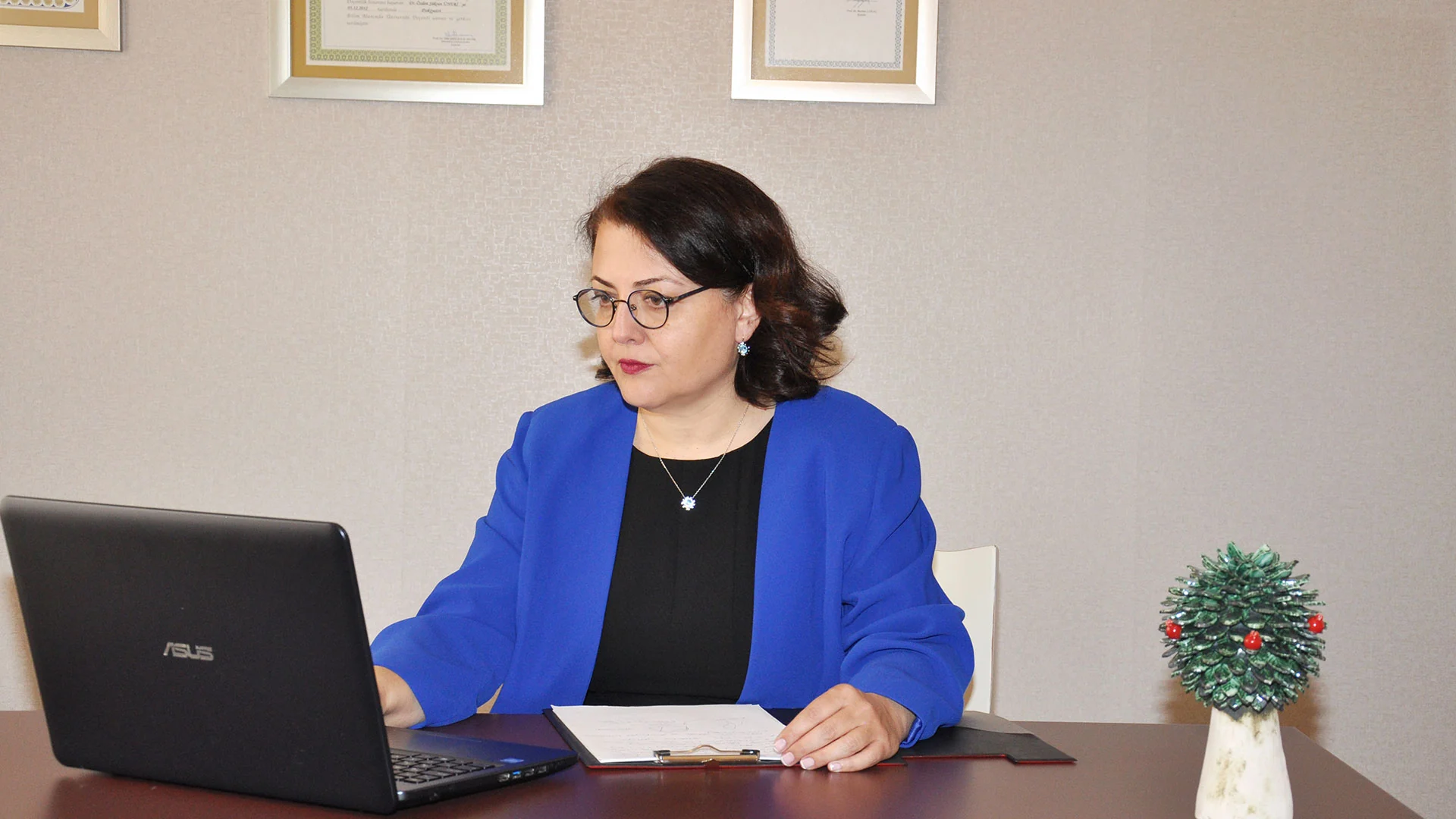Çocuk ve Ergen Psikiyatristi Prof. Dr. Özden Şükran Üneri